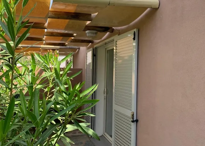 Charming Duplex In Vecchio Porto-Vecchio (Corsica)